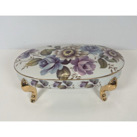 Porcelain‎ Trinket Box With Gold Gilded Feet Oval Shaped With Hand Painted Roses - Picture 2 of 16
